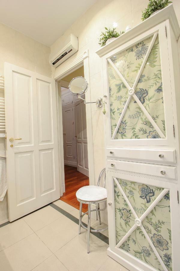 Apartamento Apartamento La feria Sevilla Exterior foto